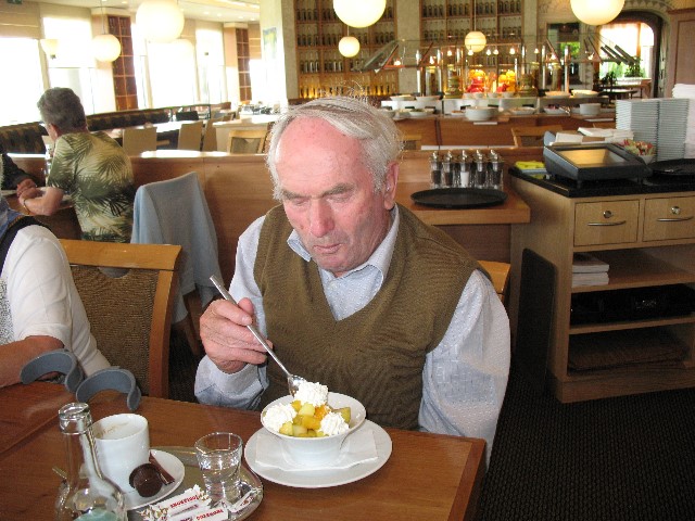 ../Images/Altersausflug 2008 288.jpg